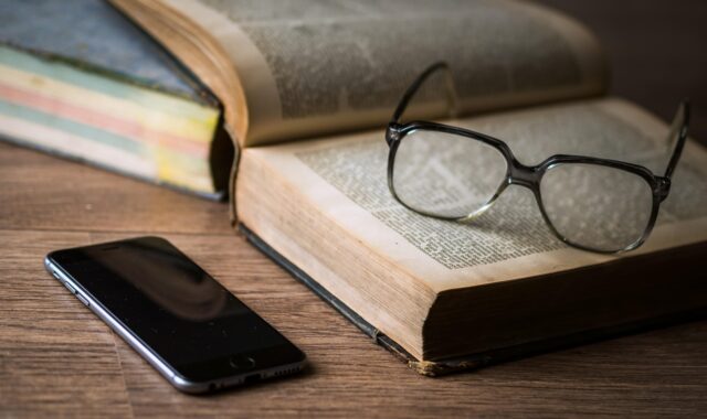 glasses, book, phone, iphone, smartphone, mobile phone, cellphone, eyeglasses, spectacles, reading glasses, open book, pages, read, knowledge, information, novel, book, book, book, book, book, phone, iphone, knowledge