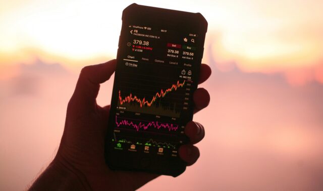 stock, chart, graph, investing, market, finance, profit, economy, trading, business, money, success, growth, banking, savings, credit, management, technology, information, bank, cash, currency, facebook, trading, trading, trading, trading, trading