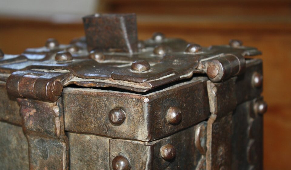 offertory box, metal, security, custody, money, church