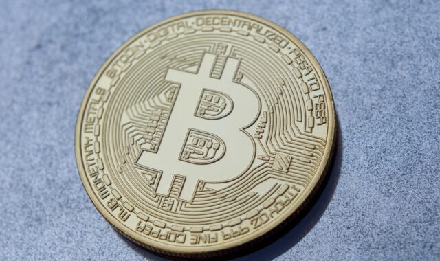bitcoin, cryptocurrency, btc, currency, future, money, payment, krypto, finance, coin, business, gold, bitcoin, bitcoin, bitcoin, bitcoin, bitcoin, cryptocurrency, btc, money, money, money, money, money, krypto, krypto, krypto, finance