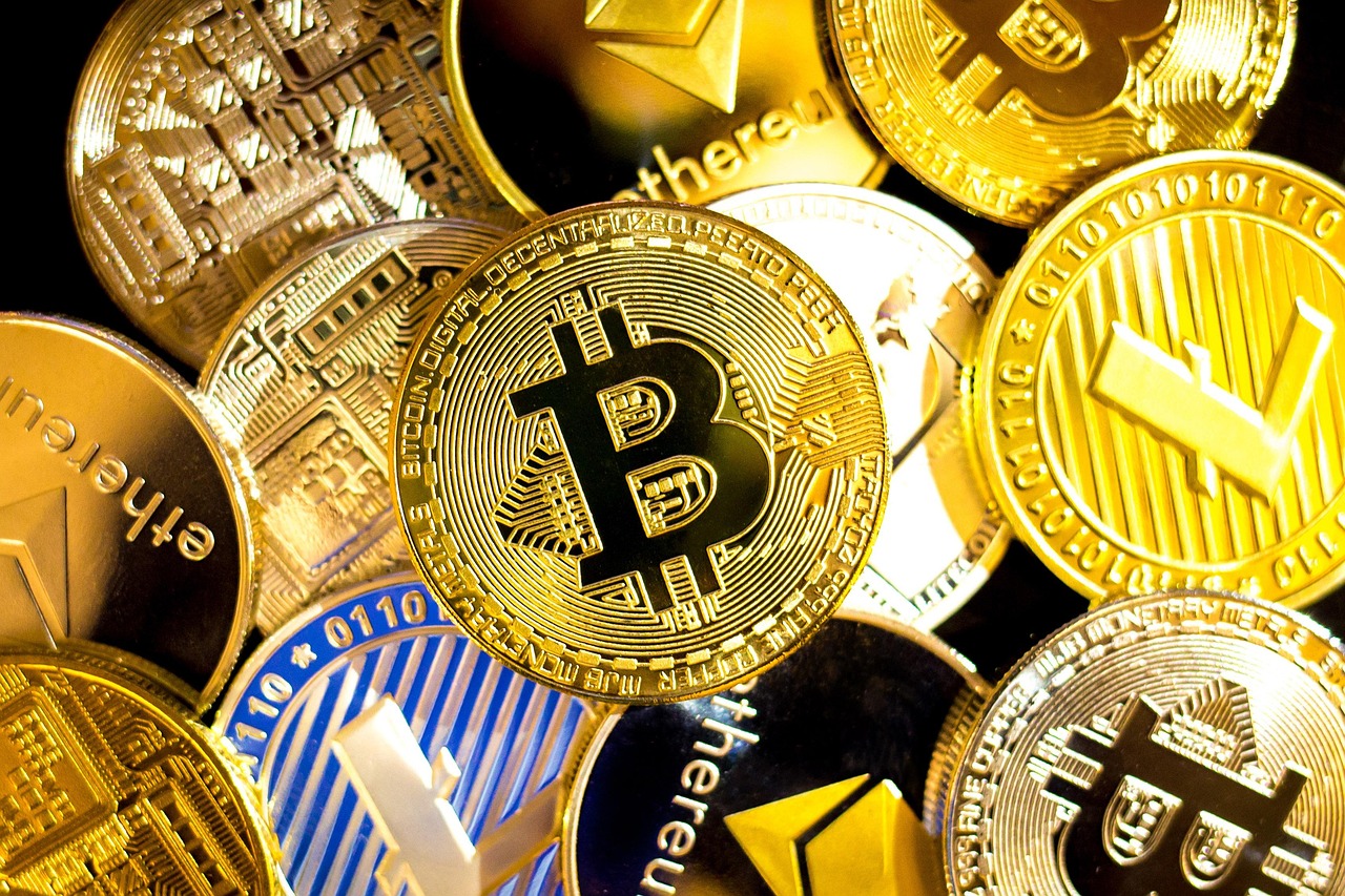 bitcoin, litecoin, cryptocurrency, finance, altcoin, coins, money, virtual, digital, blockchain, ethereum, payment, currency, investment, cash, metal, e-commerce, bitcoin, cryptocurrency, cryptocurrency, cryptocurrency, cryptocurrency, cryptocurrency, altcoin